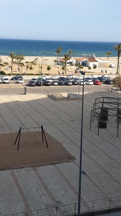 Les Vagues Au Balcon Apartment Empuriabrava Ngoại thất bức ảnh